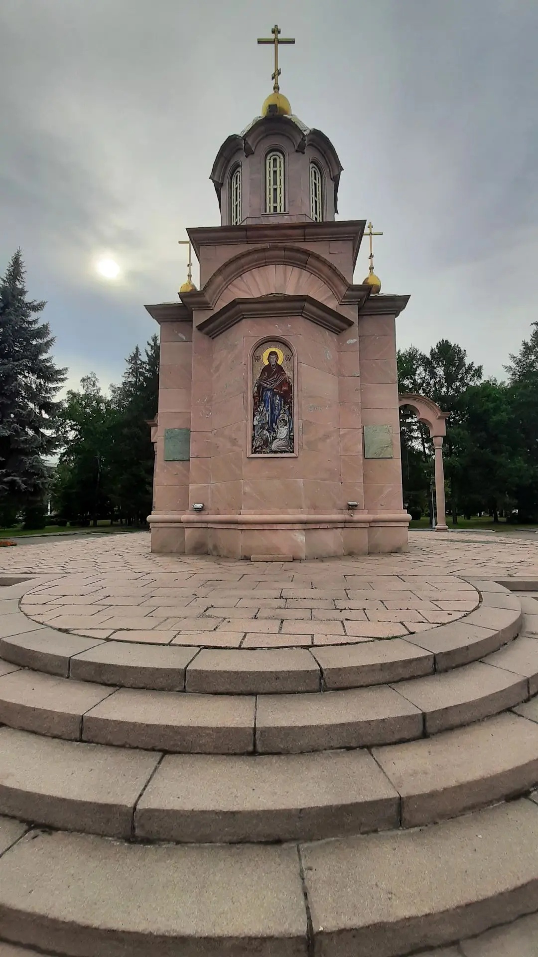 Сивоконь Д. Е., Чернышева А. М., студенты КемГИК, дата съемки 06.07.2027